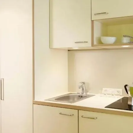 Flottwell & Residenz Am Park 3* Berlin