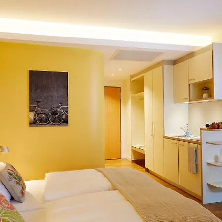 Отель Flottwell & Residenz Am Park 3*