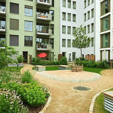 Flottwell & Residenz Am Park Отель