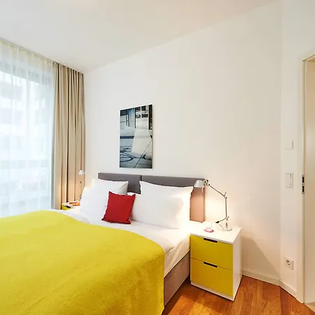 Flottwell & Residenz Am Park 3*