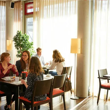 Hotell Flottwell & Residenz Am Park