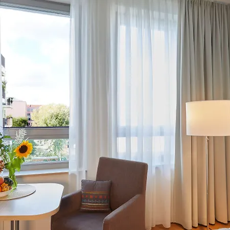 מלון Flottwell & Residenz Am Park 3*